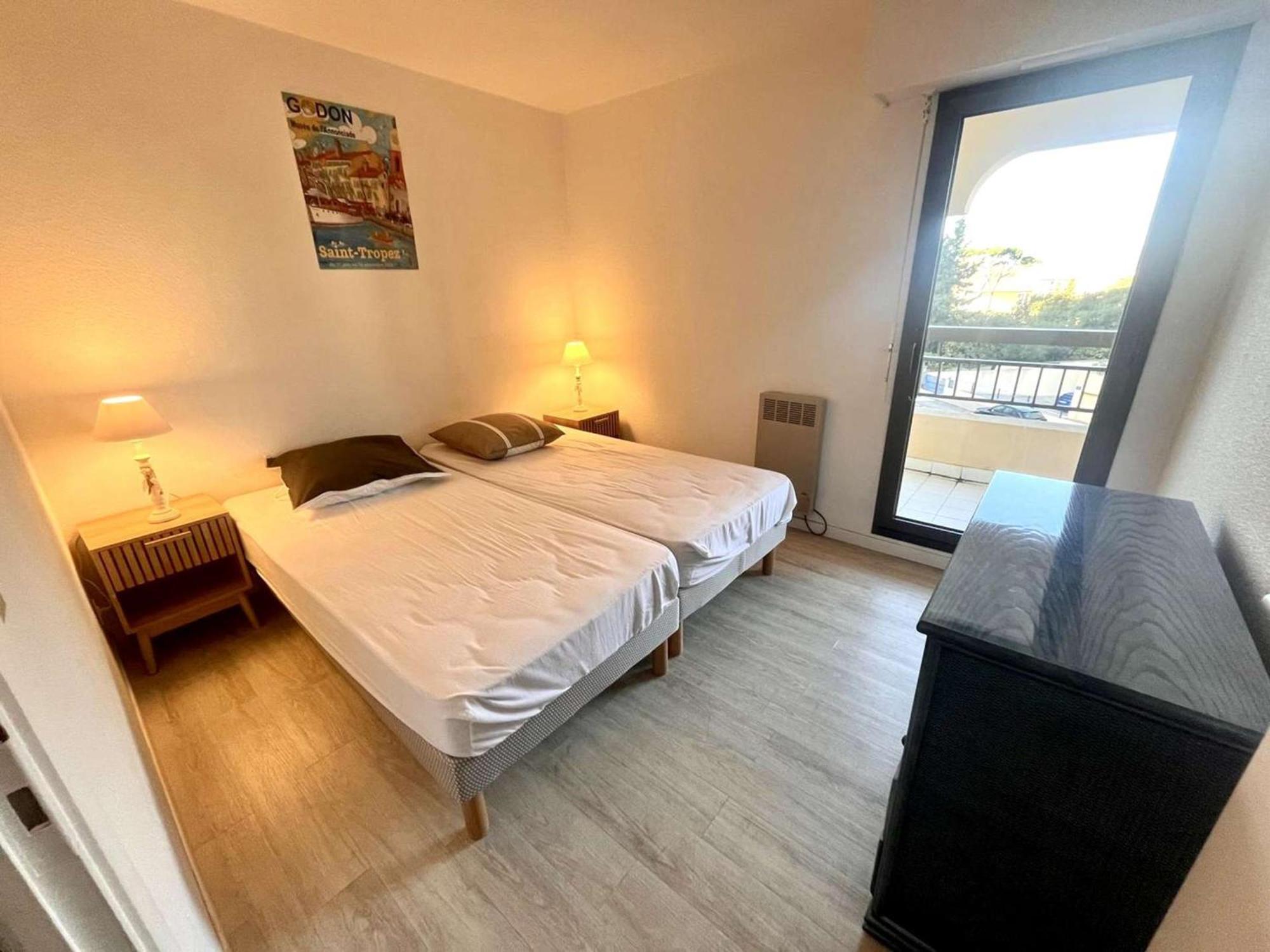 Appartement 2P, 4 Couchages, Terrasse Et Salon De Jardin A 200M De La Plage, Frejus - Fr-1-226A-22 Exterior foto
